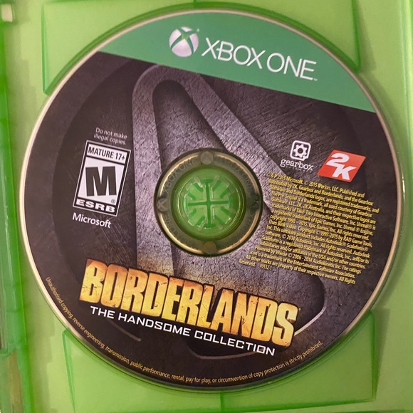 all in mint condition never played no scratch on the disc all for Xbox 1 - Picture 7 of 10